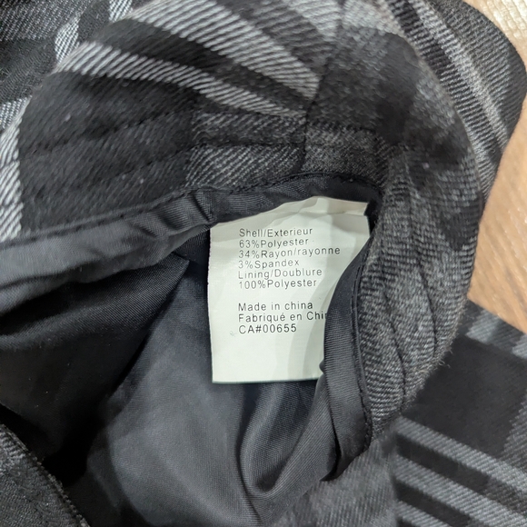 Smart Set Black and Gray Plaid Mini Skirt - Picture 6 of 9